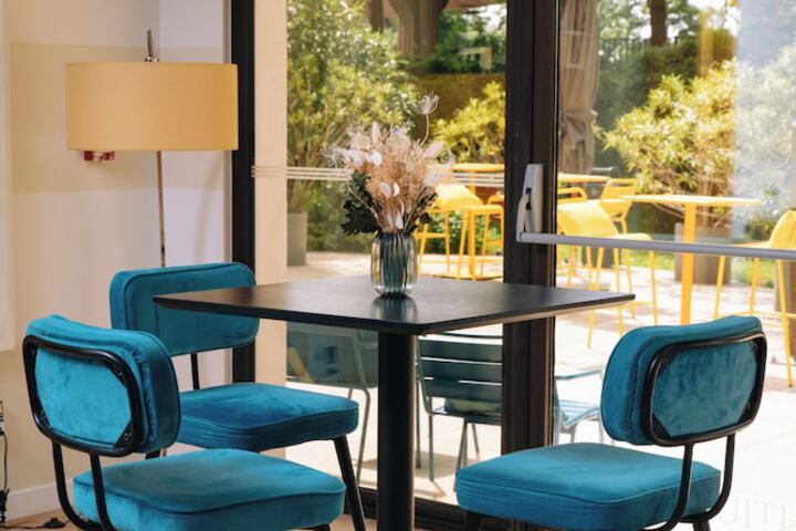Hotel Lobby
