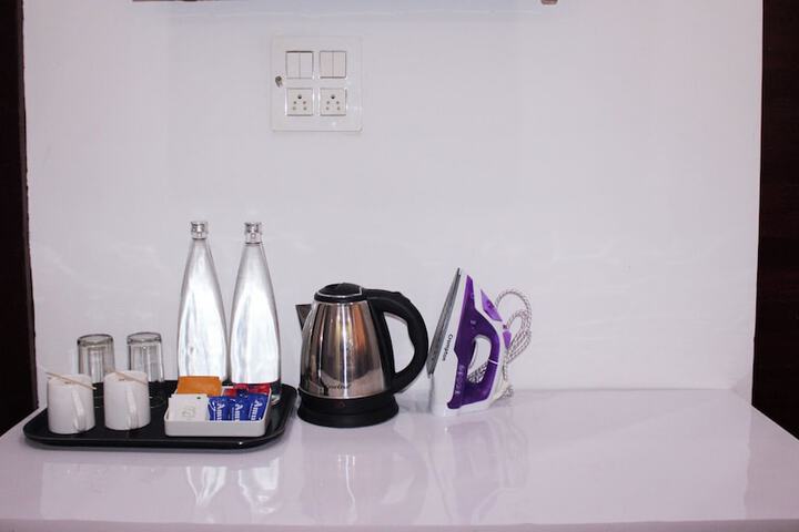 Breakfast/Coffee Service 20 of 39