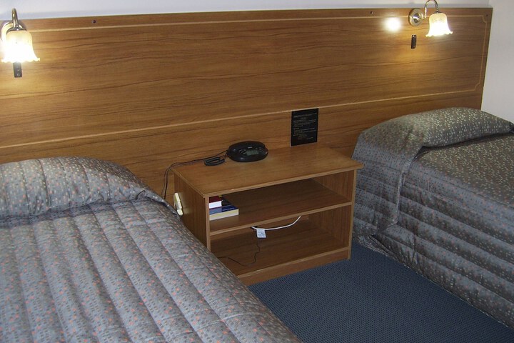 Room 17 of 87