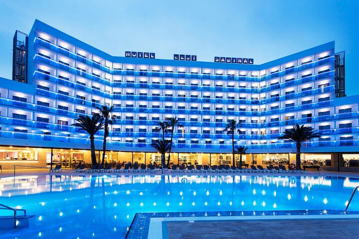 Pool Hotel