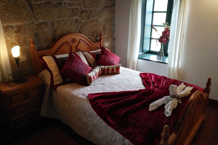 Room 3 of 65