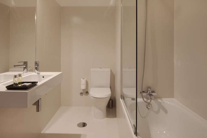 Room 12 of 45