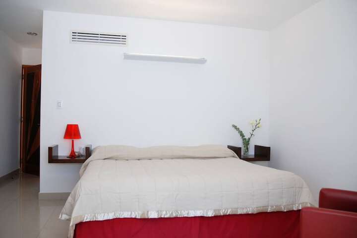 Room 8 of 44