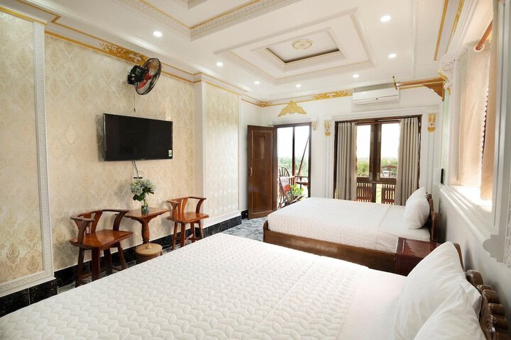 Room 13 of 47