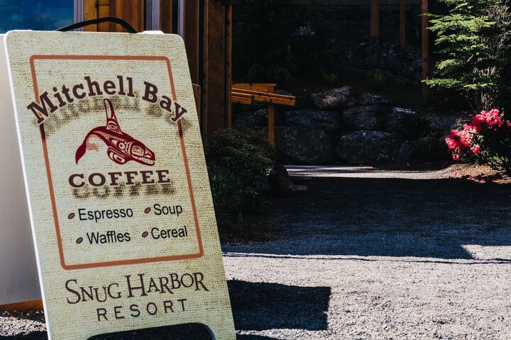 Breakfast/Coffee Service 24 of 33