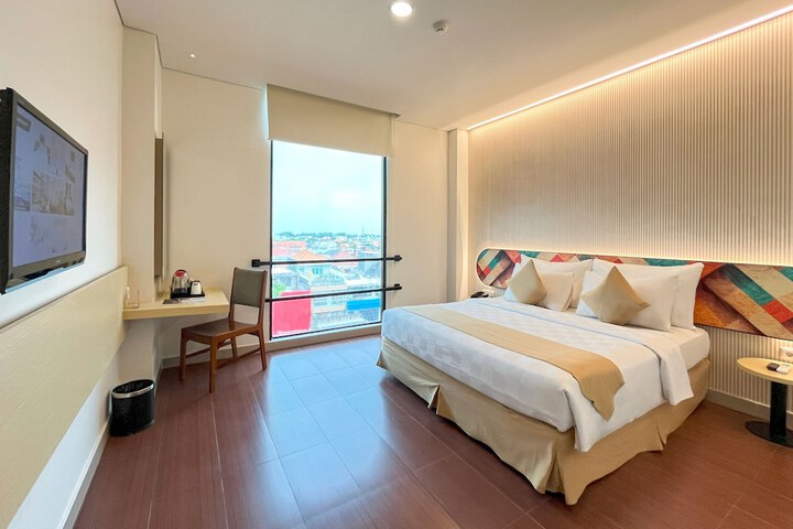 Room 18 of 39