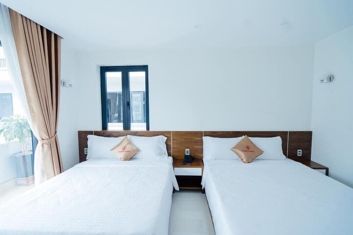 Room 8 of 41