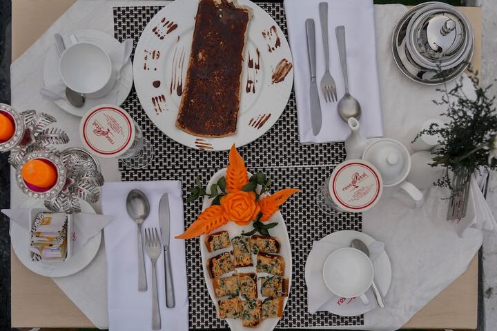 Breakfast/Coffee Service 36 of 41