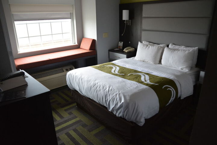 Room 15 of 50