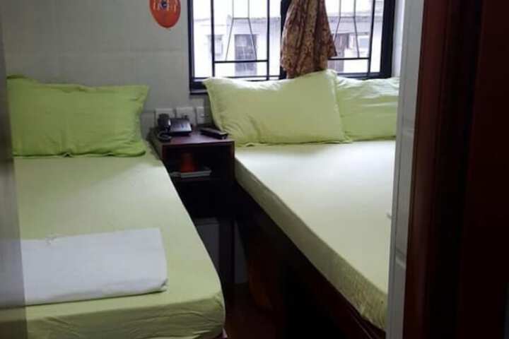 Room 20 of 43
