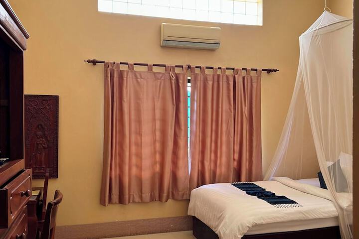 Room 47 of 123