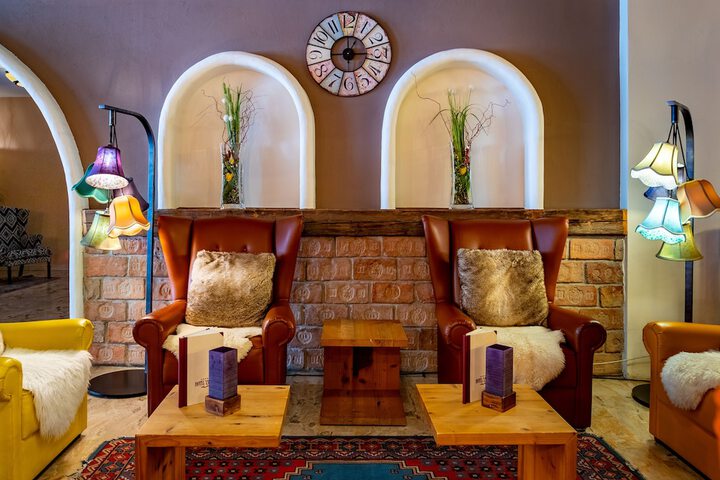 Lobby Entry