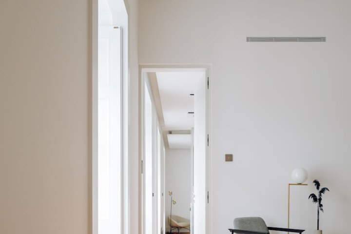 Room 9 of 50