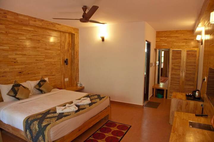 Room 10 of 41
