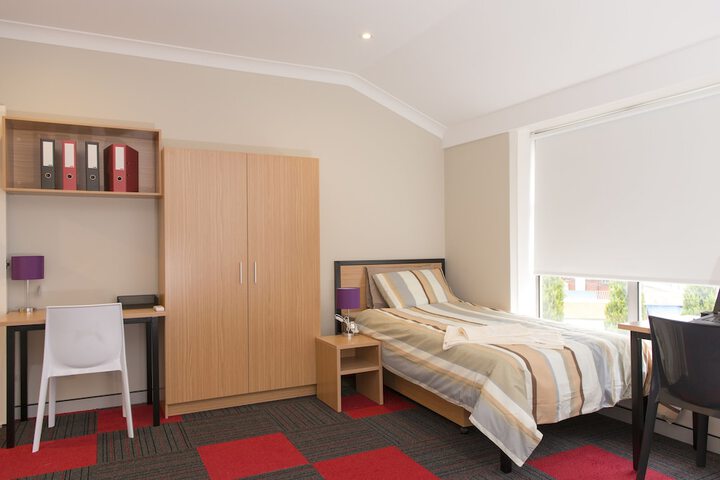 Room 109 of 288