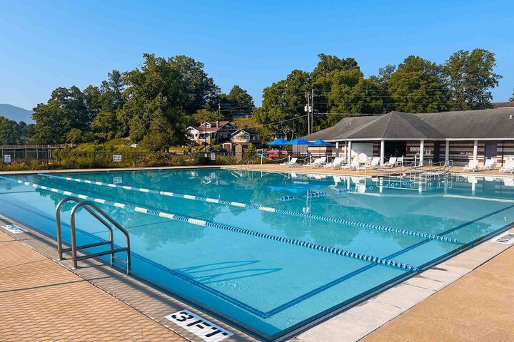 Pool 8 of 22