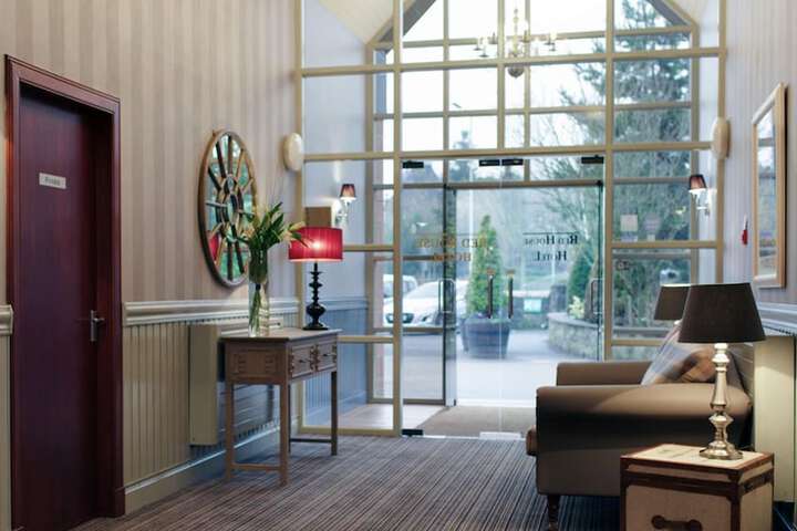 Hotel Lobby