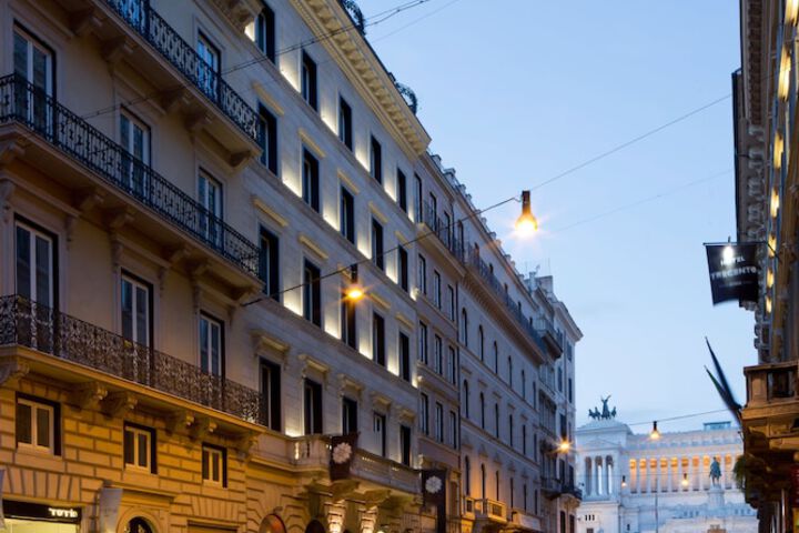 Front of property - evening/night