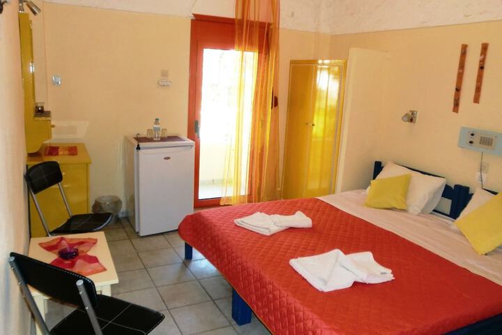 Room 10 of 59