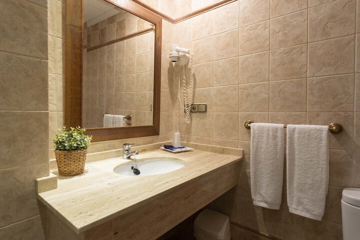Clean Restrooms