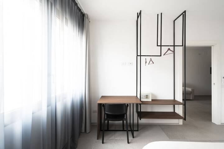 Room 57 of 160