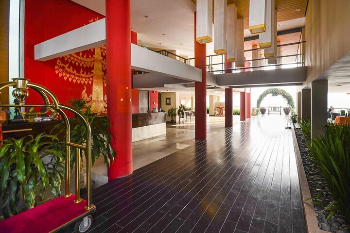 Hotel 2 of 61