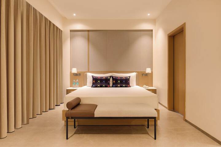 Room 14 of 40