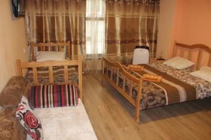 Room 7 of 36