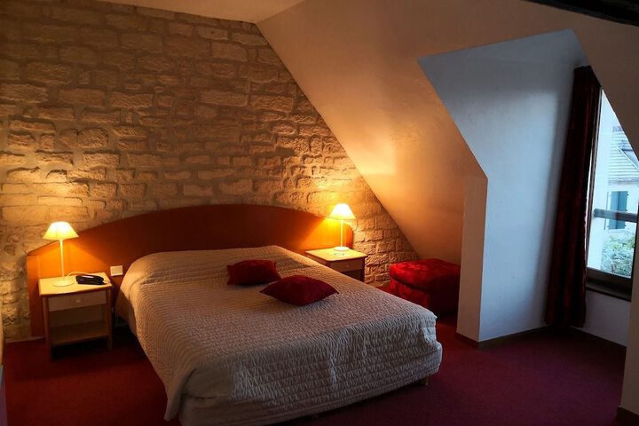 Room 5 of 36