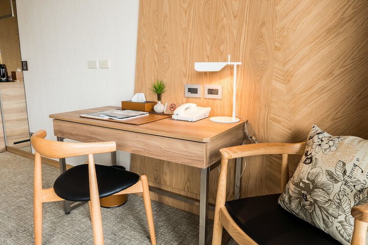 Room 6 of 58