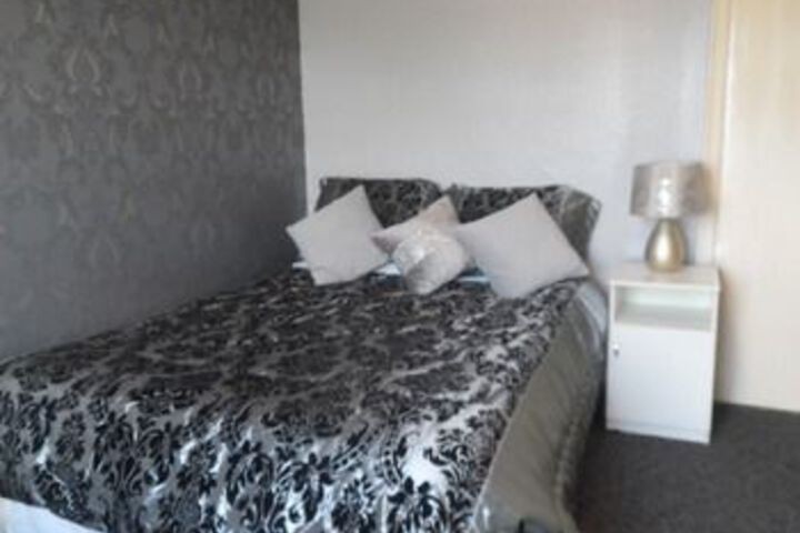 Room 3 of 15
