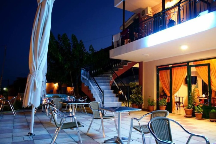 Terrace/Patio 80 of 83