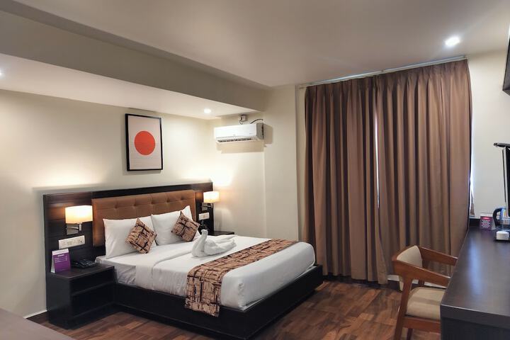 Room 3 of 11
