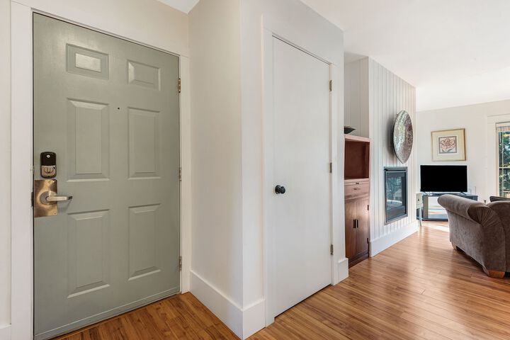 Room 41 of 398