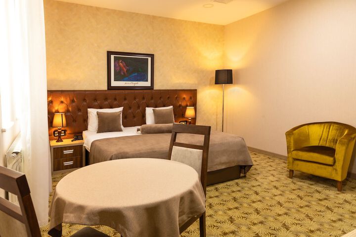 Room 21 of 41