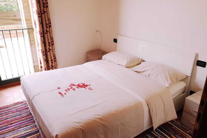 Room 26 of 28