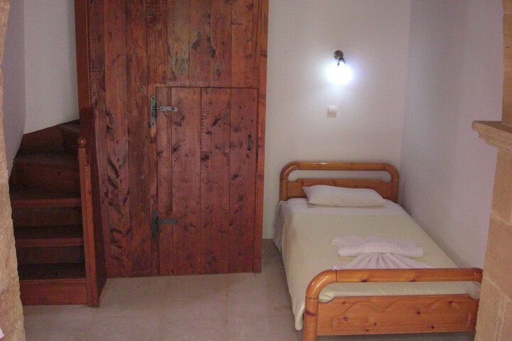 Room 40 of 84