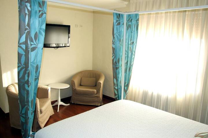 Room 8 of 31