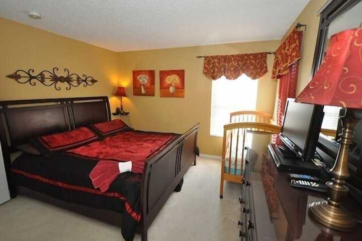 Room 7 of 29