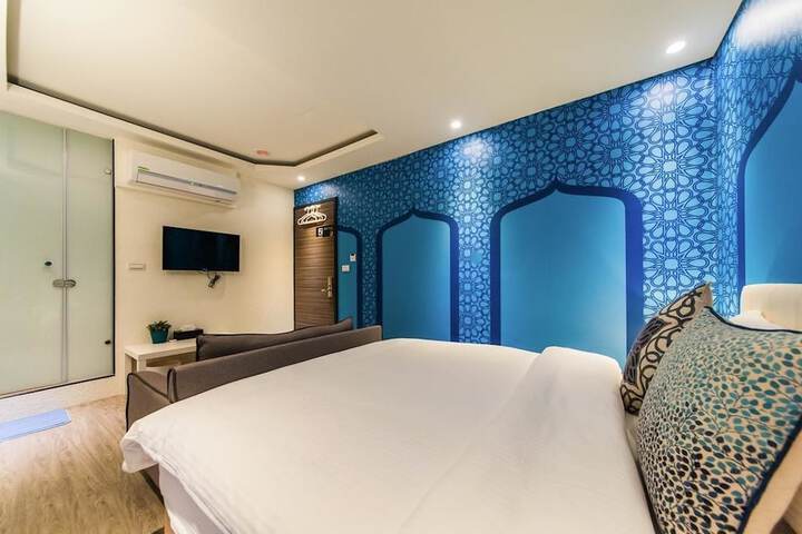Room 40 of 56