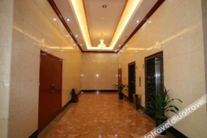 Hotel Interior 6 of 10