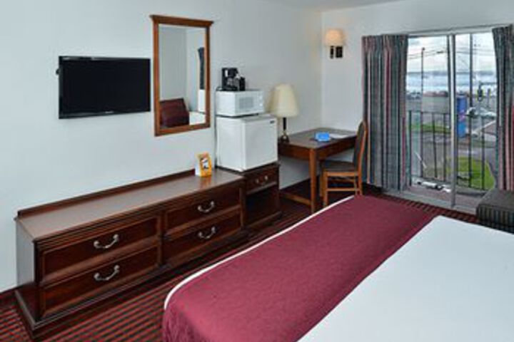 Room 36 of 62