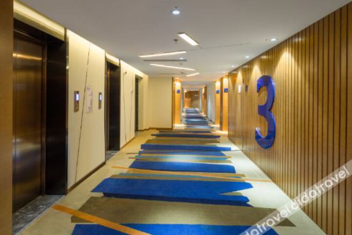 Hotel Interior 13 of 24