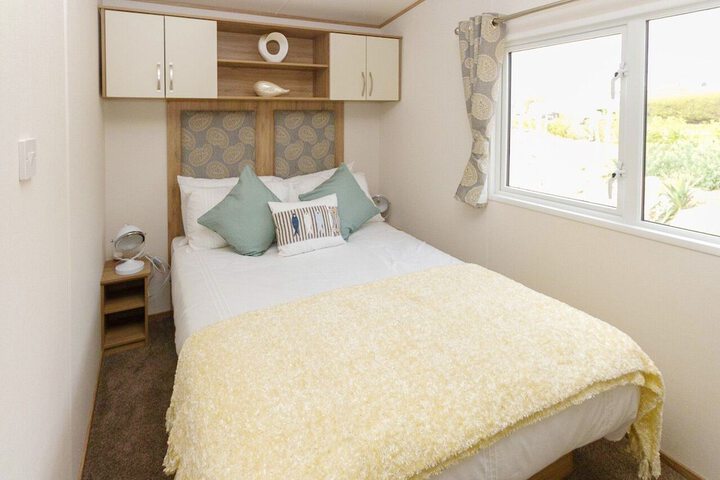 Room 15 of 52