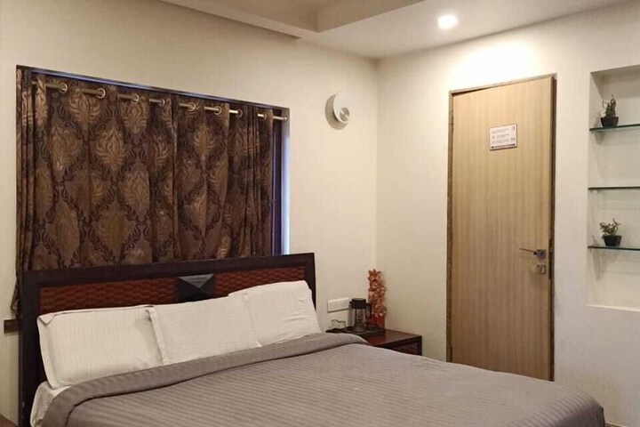 Room 22 of 70