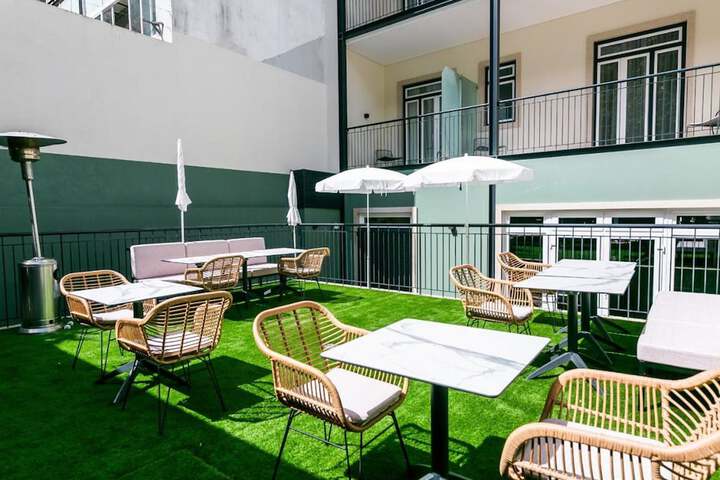 Terrace/Patio 29 of 33