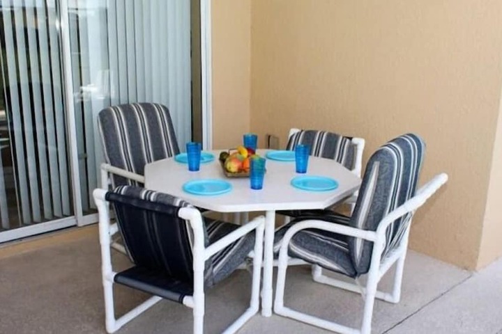 Terrace/Patio 9 of 13