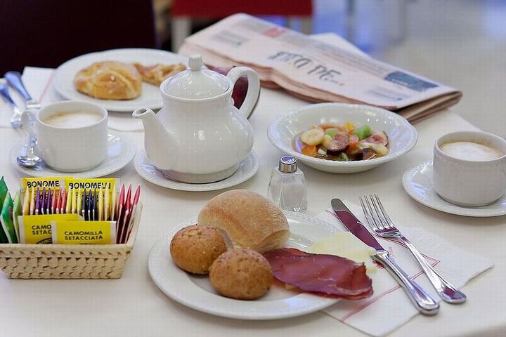Breakfast meal