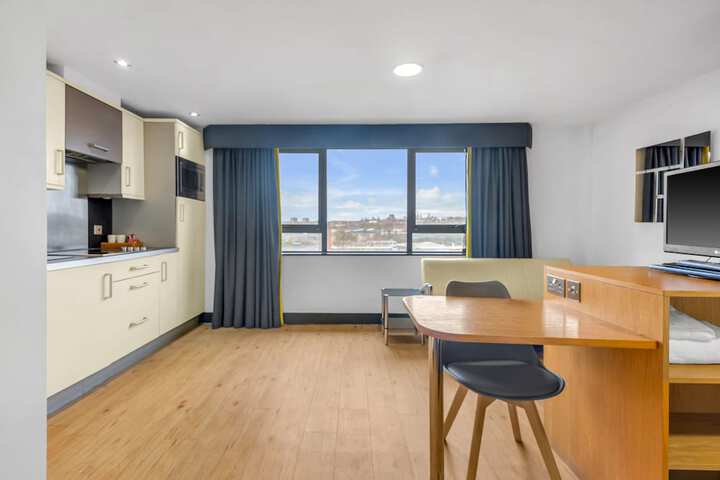 Room 19 of 29