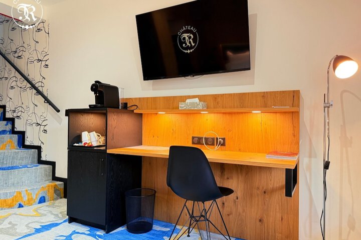 Room 95 of 217
